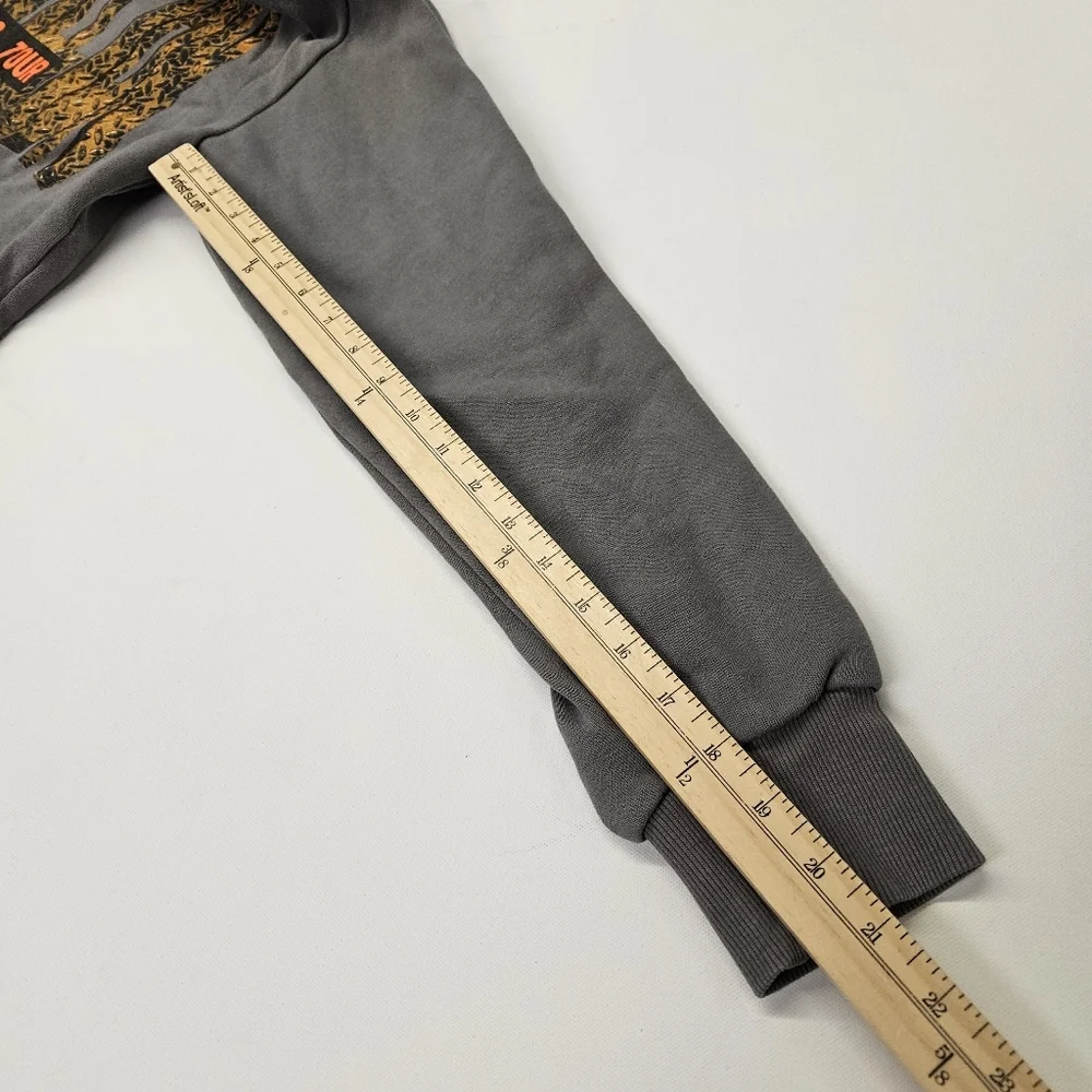 Post Malone Hoodie Mens Size S F-1 Trillion Tour 2024 Green Truck Official Merch - Picture 5 of 6